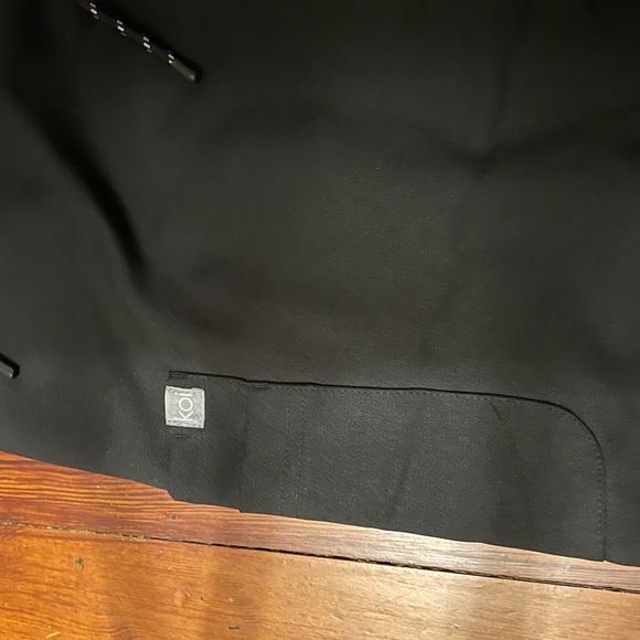 Koi & Beyond 24/7 Ravi 10-Pocket Cargo Jogger Scrub Pants Size Medium in Black - Picture 5 of 5